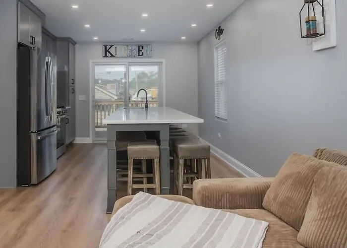 Harbor Clubhouse Modern Waterfront With Hot Tub And Pet Friendly * Fox Lake