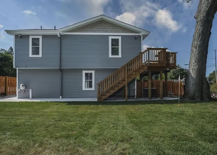 Harbor Clubhouse Modern Waterfront With Hot Tub And Pet Friendly * Fox Lake